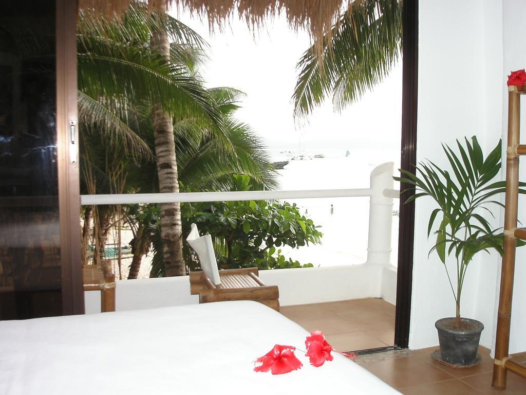 Balabag  Artista Beach Villa חדר תמונה